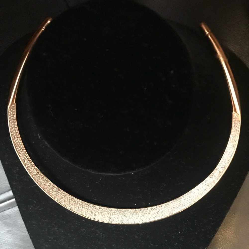 Michael Kors collar necklace with pave crystals in gold tone setting. New no tag - Picture 2 of 5